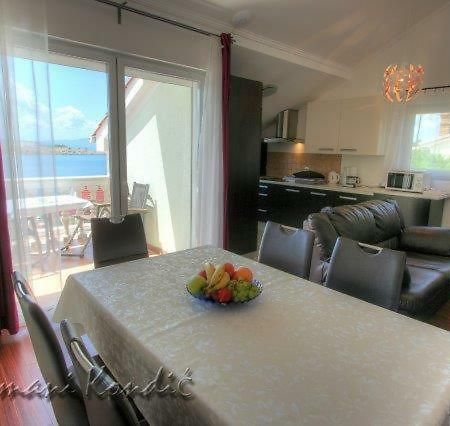 Apartman Kondic Omisalj Omišalj Exterior foto