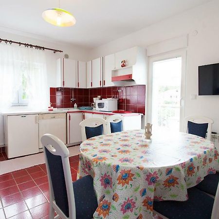 Apartman Kondic Omisalj Omišalj Exterior foto
