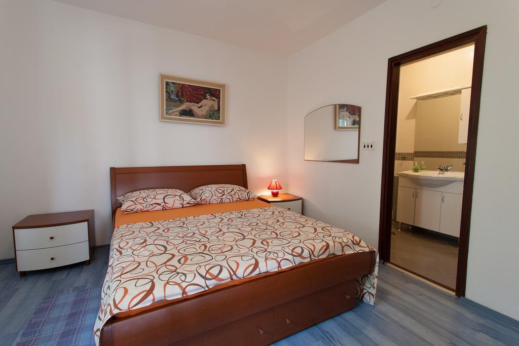 Apartman Kondic Omisalj Omišalj Quarto foto