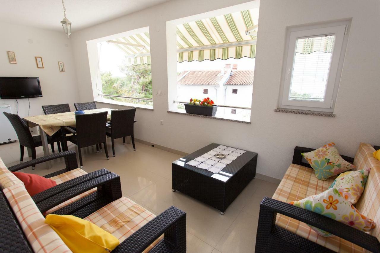 Apartman Kondic Omisalj Omišalj Exterior foto